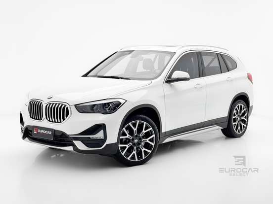 BMW-X1-2.0 16V TURBO ACTIVEFLEX SDRIVE20I X-LINE 4P AUTOMÁTICO BMW-X1-2022