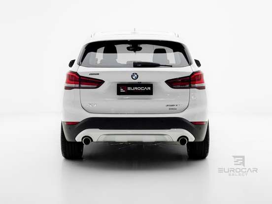 BMW-X1-2.0 16V TURBO ACTIVEFLEX SDRIVE20I X-LINE 4P AUTOMÁTICO BMW-X1-2022