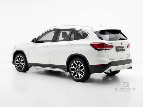 BMW-X1-2022