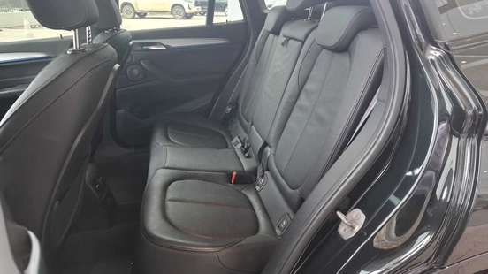 BMW-X1-2022