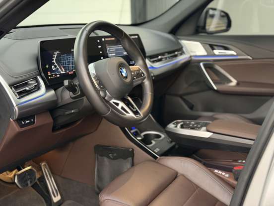 BMW-X1-2023