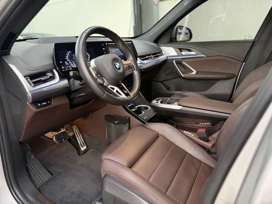BMW-X1-2.0 16V TURBO GASOLINA SDRIVE20I M SPORT STEPTRONIC BMW-X1-2023