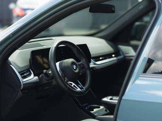 BMW-X1-2025