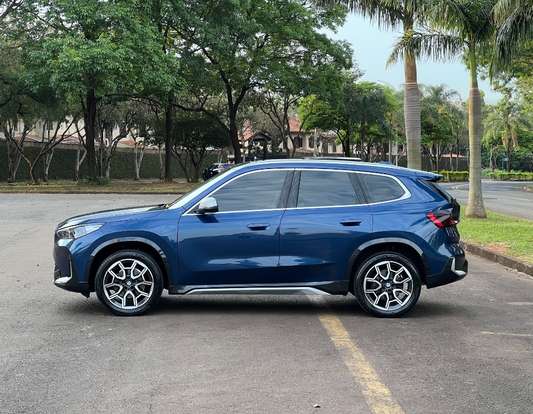 BMW-X1-2.0 16V TURBO GASOLINA SDRIVE20I X-LINE STEPTRONIC BMW-X1-2024