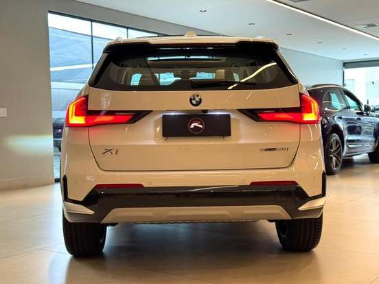 BMW-X1-2.0 16V TURBO GASOLINA SDRIVE20I X-LINE STEPTRONIC BMW-X1-2023