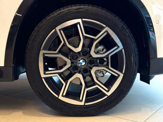 BMW-X1-2.0 16V TURBO GASOLINA SDRIVE20I X-LINE STEPTRONIC BMW-X1-2023