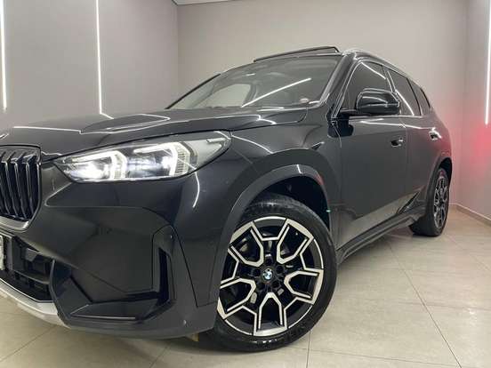 BMW-X1-2.0 16V TURBO GASOLINA SDRIVE20I X-LINE STEPTRONIC BMW-X1-2023