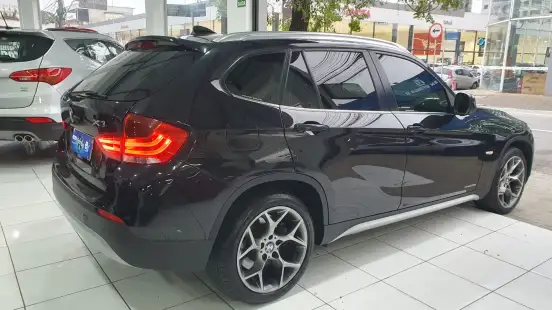 BMW-X1-3.0 24V GASOLINA XDRIVE28I 4P AUTOMÁTICO BMW-X1-2011