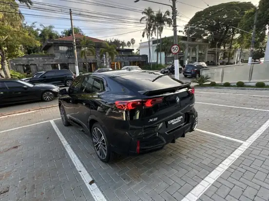 BMW-X2-2.0 TURBO GASOLINA XDRIVE20I M SPORT STEPTRONIC BMW-X2-2024
