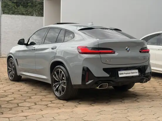 BMW-X4-2024