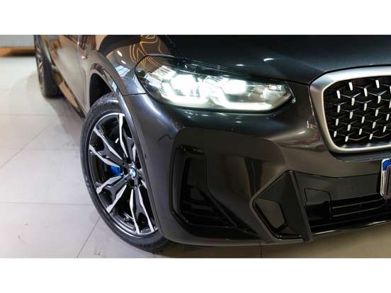 BMW-X4-2023