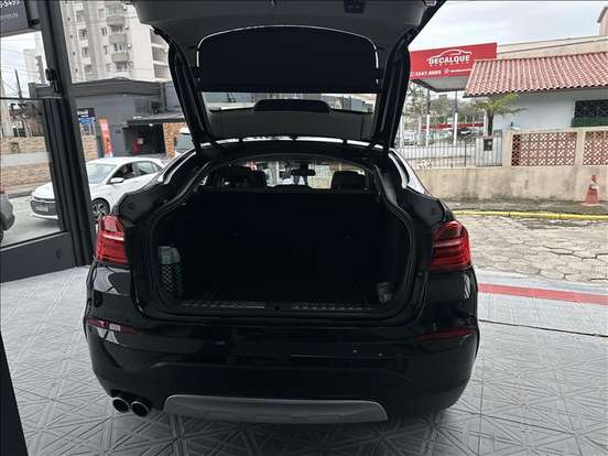 BMW-X4-2016