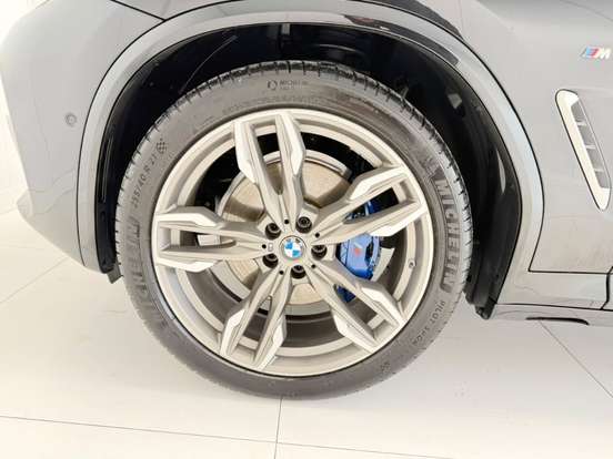 BMW-X4-2019