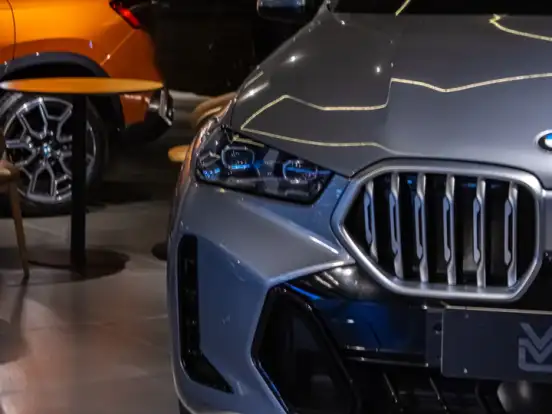 BMW-X6-3.0 TWINPOWER GASOLINA XDRIVE40I M SPORT AUTOMÁTICO BMW-X6-2024