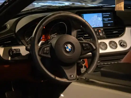 BMW-Z4-2.0 16V TURBO GASOLINA SDRIVE20I AUTOMÁTICO BMW-Z4-2013