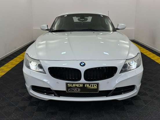 BMW-Z4-2.5 I6 GASOLINA SDRIVE23I AUTOMÁTICO BMW-Z4-2011