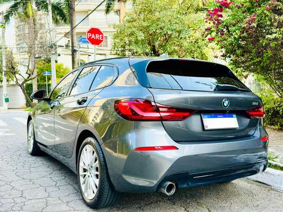 BMW-118i-2019