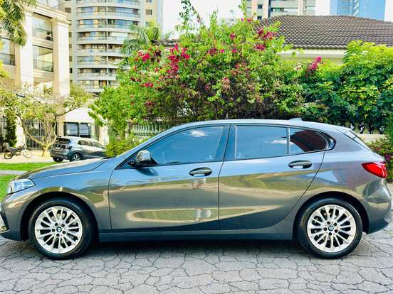BMW-118i-1.5 12V GASOLINA SPORT GP STEPTRONIC BMW-118i-2019