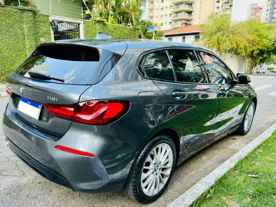 BMW-118i-1.5 12V GASOLINA SPORT GP STEPTRONIC BMW-118i-2019