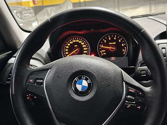 BMW-118i-1.6 FULL 16V TURBO GASOLINA 4P AUTOMÁTICO BMW-118i-2013