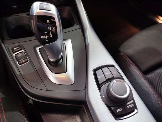 BMW-120i-2.0 16V SPORT ACTIVEFLEX 4P AUTOMÁTICO BMW-120i-2015