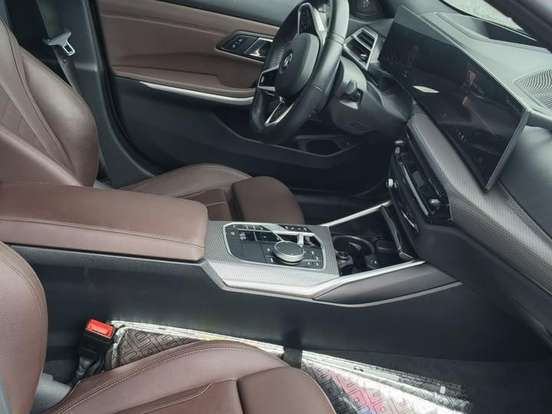 BMW-320i-2.0 16V TURBO FLEX M SPORT AUTOMÁTICO BMW-320i-2025