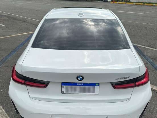 BMW-320i-2.0 16V TURBO FLEX M SPORT AUTOMÁTICO BMW-320i-2024