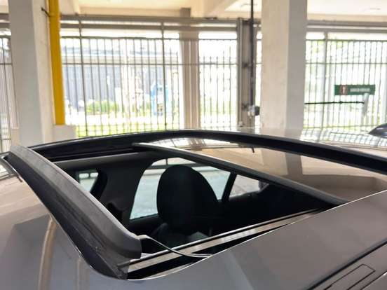 BMW-320i-2.0 16V TURBO GASOLINA SPORT GP AUTOMÁTICO BMW-320i-2019