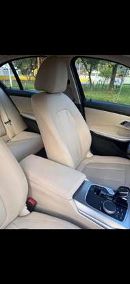 BMW-320i-2020