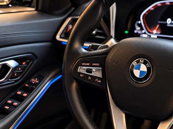 BMW-320i-2.0 16V TURBO GASOLINA SPORT GP AUTOMÁTICO BMW-320i-2021