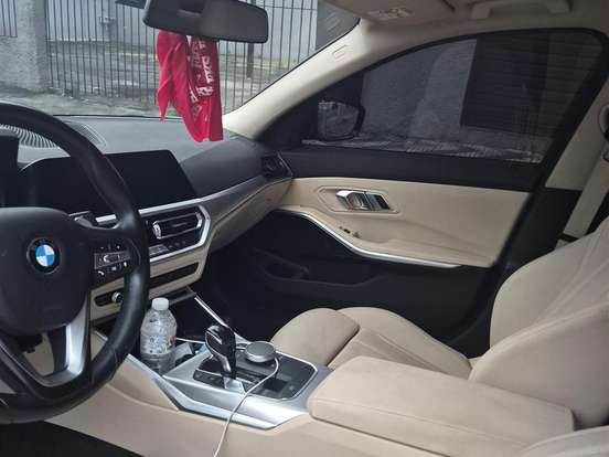 BMW-320i-2.0 16V TURBO GASOLINA SPORT GP AUTOMÁTICO BMW-320i-2020