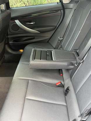 BMW-320i-2014