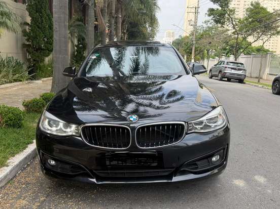 BMW-320i-2014