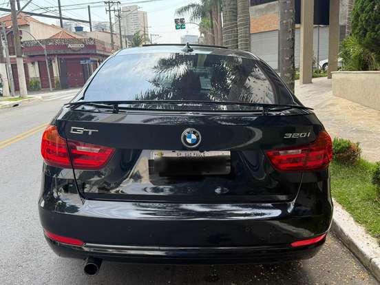 BMW-320i-2.0 GT SPORT 16V TURBO GASOLINA 4P AUTOMÁTICO BMW-320i-2014