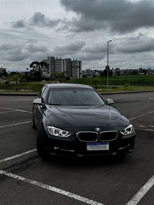 BMW-320i-2013