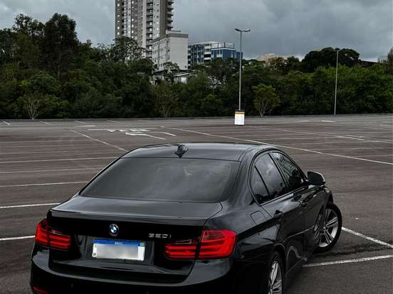 BMW-320i-2.0 SPORT GP 16V TURBO GASOLINA 4P AUTOMÁTICO BMW-320i-2013