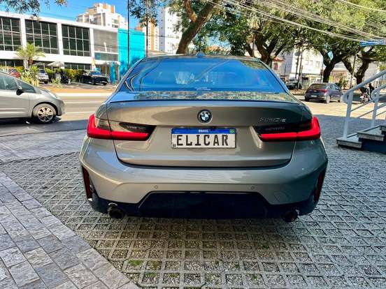 BMW-330e-2.0 16V TURBO HÍBRIDO M SPORT AUTOMÁTICO BMW-330e-2022