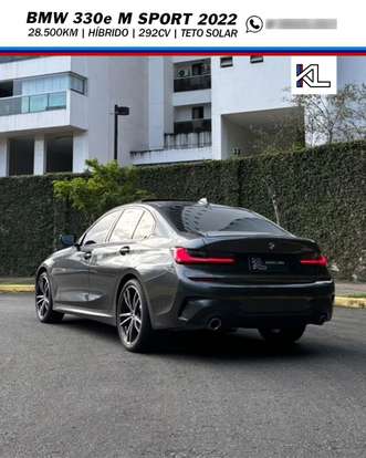 BMW-330e-2021
