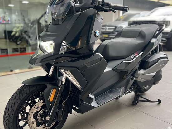 BMW-C 400 X-2024