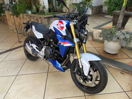 BMW-F 900 R SPORT PLUS BMW-F 900 R SPORT PLUS-2024