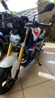 BMW-F 900 R SPORT PLUS-2024