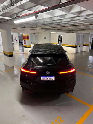 BMW-iX-2023