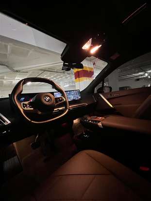 BMW-iX-2023