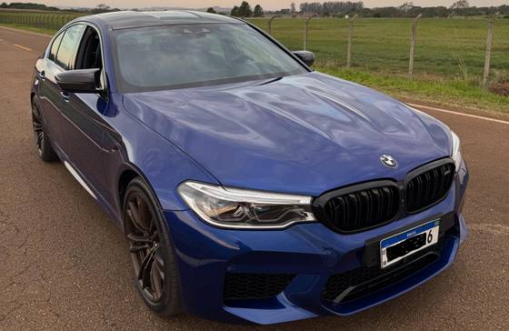 BMW M5 4.4 V8 TWIN POWER M XDRIVE STEPTRONIC