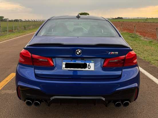 BMW-M5-4.4 V8 TWIN POWER M XDRIVE STEPTRONIC BMW-M5-2019