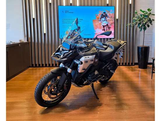 BMW-R 1300 GS ADVENTURE TRIPLE BLACK-2026