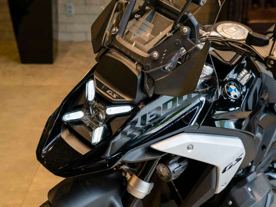BMW-R 1300 GS TRIPLE BLACK BMW-R 1300 GS TRIPLE BLACK-2025