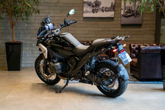 BMW-R 1300 GS TRIPLE BLACK-2025
