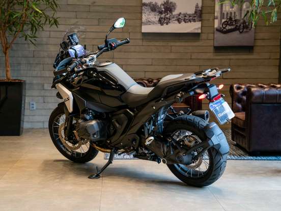 BMW-R 1300 GS TRIPLE BLACK BMW-R 1300 GS TRIPLE BLACK-2025