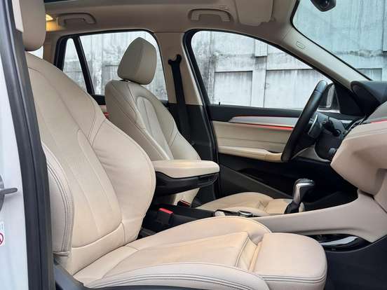 BMW-X1-2.0 16V TURBO ACTIVEFLEX SDRIVE20I X-LINE PLUS 4P AUTOMÁTICO BMW-X1-2022